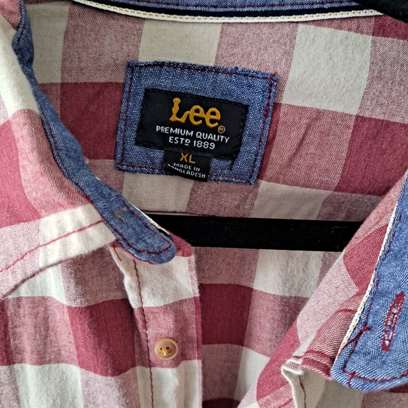 Lee Red Plaid Button Down Shirt - Picture 4 of 5